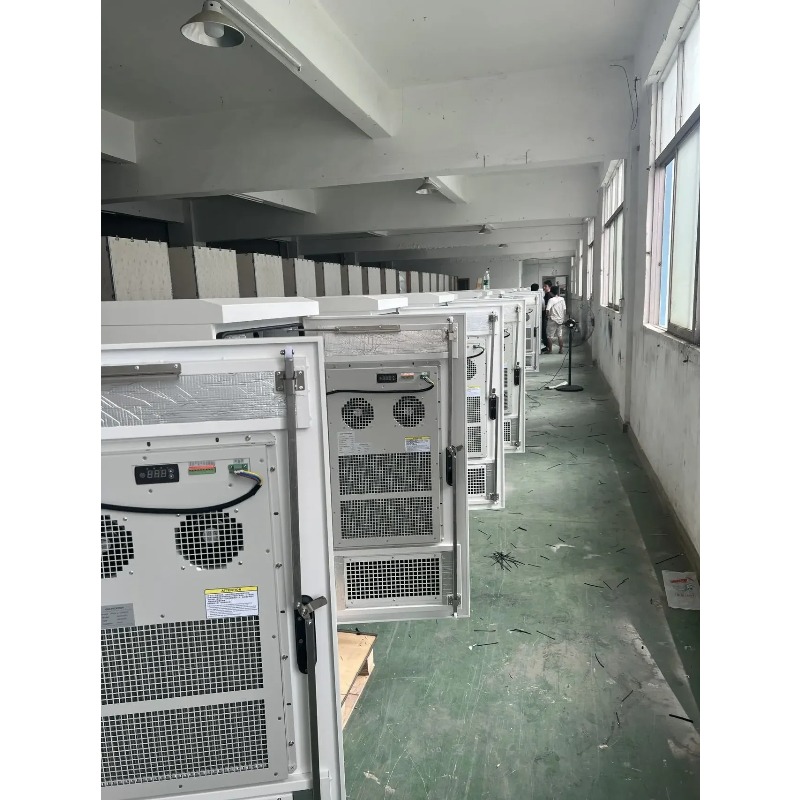 เครื่องสำรองไฟฟ้าแบบติดตั้งบนเ - Outdoor Uninterruptible Power Supply บทวิจารณ์และราคา